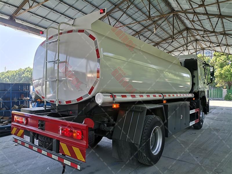 4X2 10 m³ refueling truck