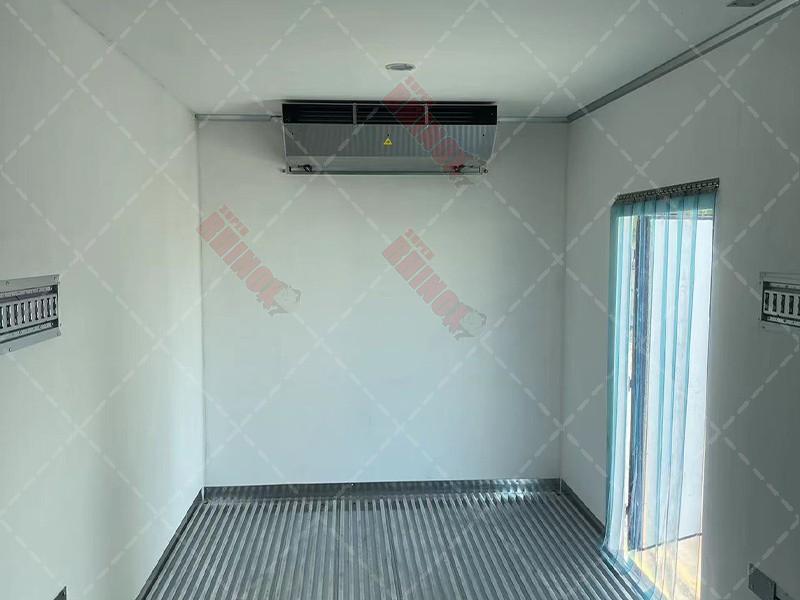 5 Ton Refrigerated  truck (HOTO 4x2)