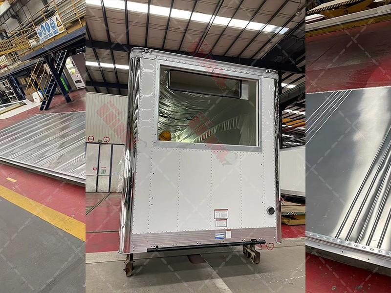 Refrigarated Truck and trailer body