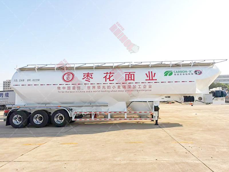 Tri Alxe 60cbm Steel Bulk Flour Transport Tanker Trailer