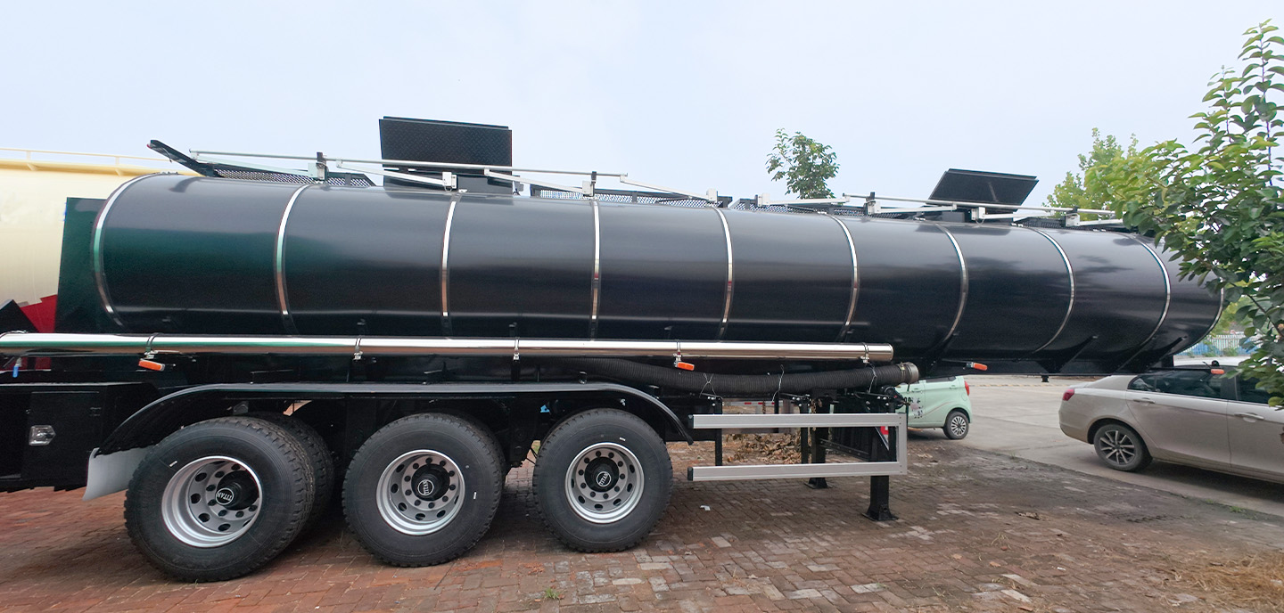Bitumen Tanker Trailer picture