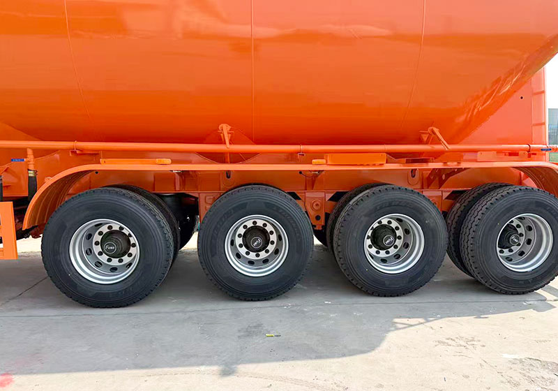 bulk powder tanker photograph